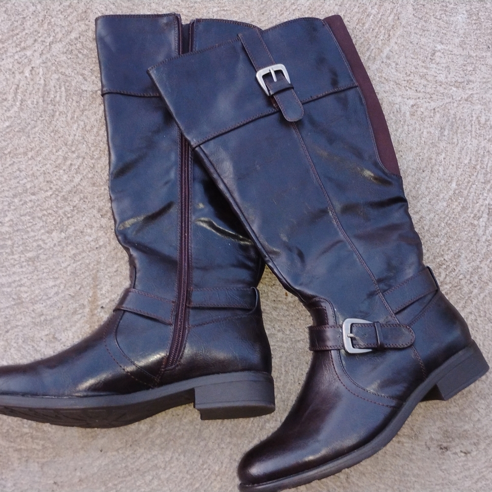 Black Over the Knee Boots with Buckle Strap Details